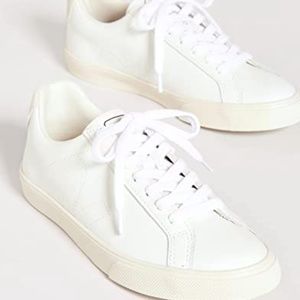 Veja Women's Esplar Low Sneakers - Extra White